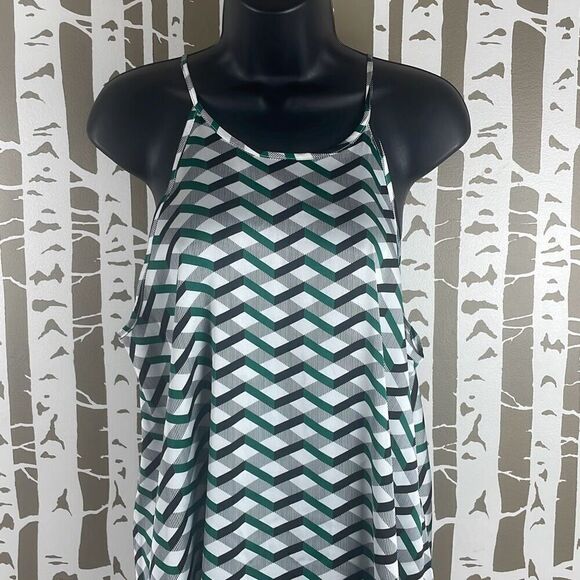 NEW Satin Geometric Print Handkerchief Hem High Neck Tank Top L - Picture 5 of 8